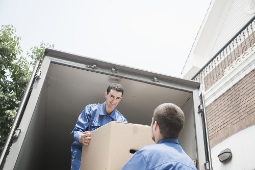 Flexible man and van transport for homes and businesses in Enfield